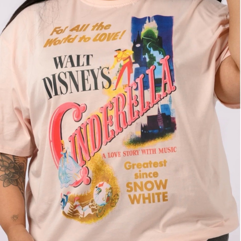 Cinderella Poster Drop Sleeve T-shirt